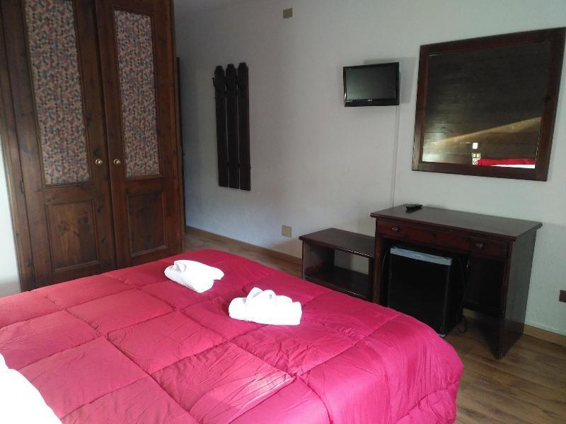 Hotel I Larici Bardonecchia Ngoại thất bức ảnh