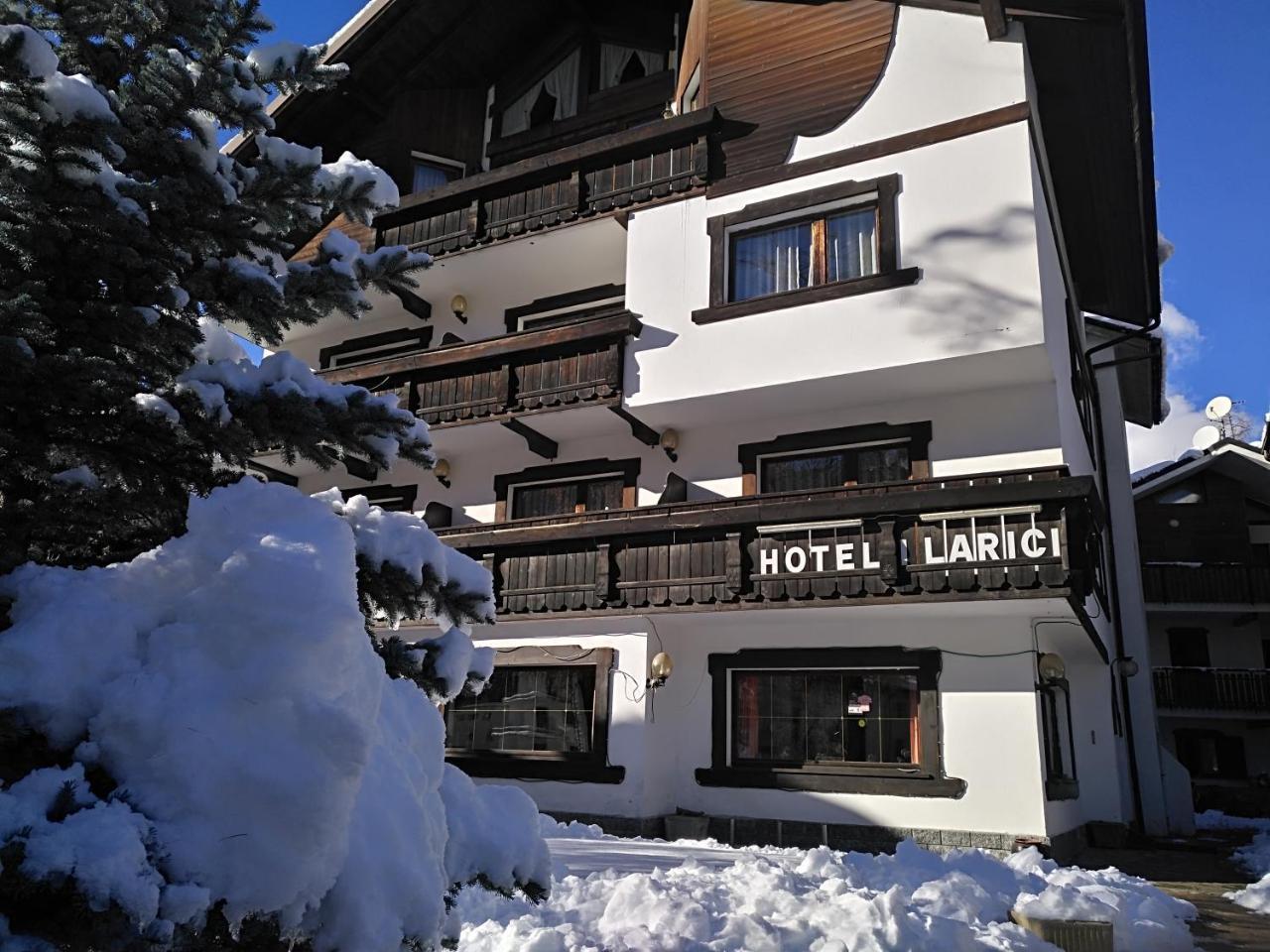 Hotel I Larici Bardonecchia Ngoại thất bức ảnh