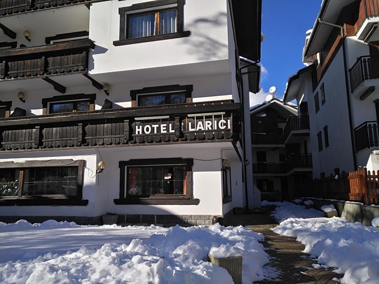 Hotel I Larici Bardonecchia Ngoại thất bức ảnh