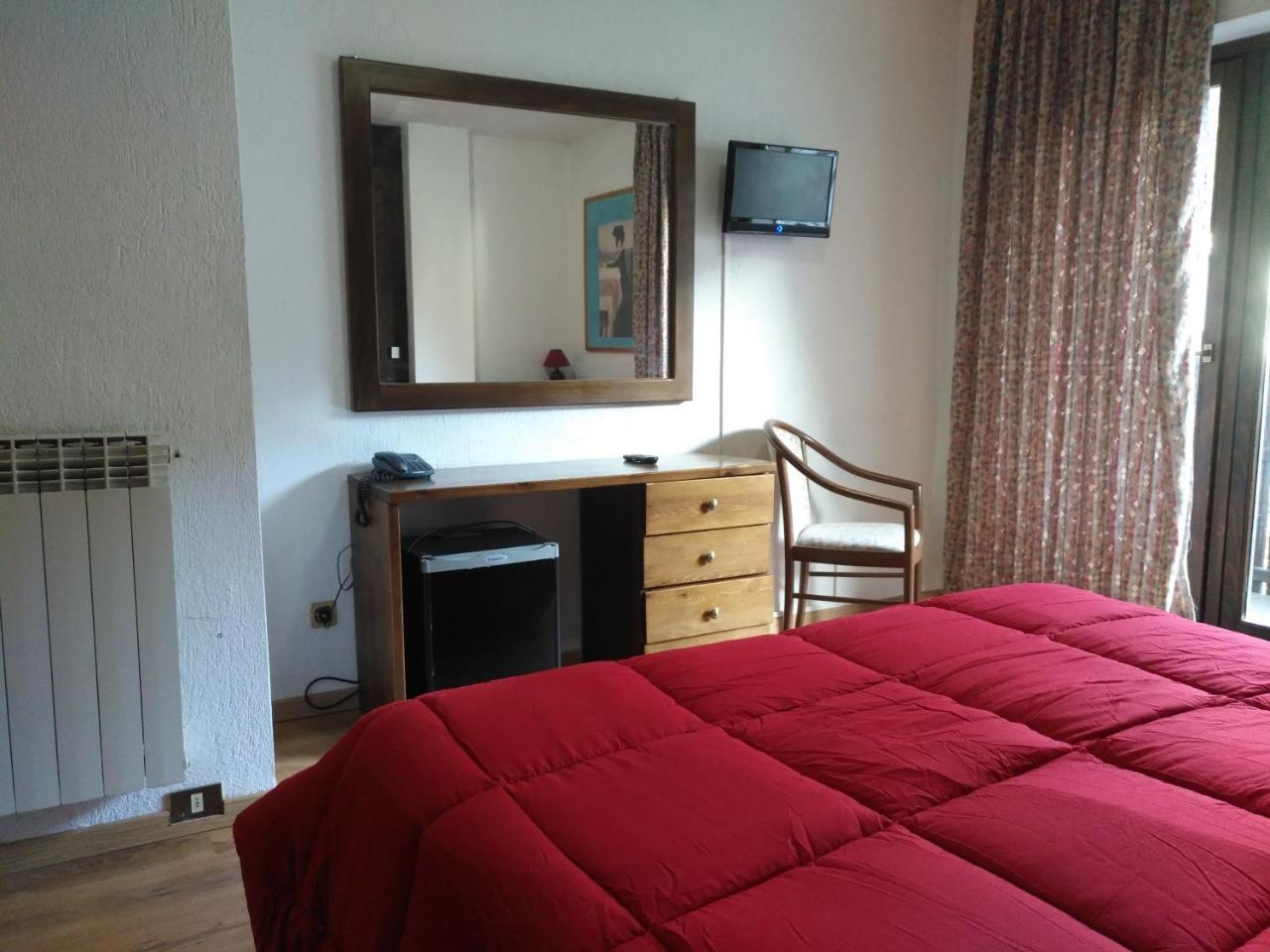 Hotel I Larici Bardonecchia Ngoại thất bức ảnh